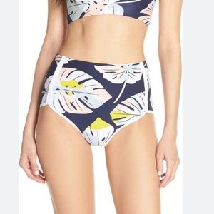 L*space Palm Springs Cali cut bottom